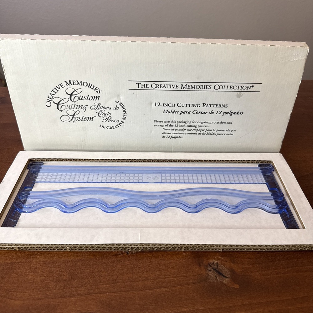 Creative Memories Custom Cutting System 12" Cutting Patterns Straight Wavy Swell